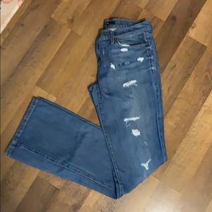 Joe’s Socialite Distressed Jeans Size 28!